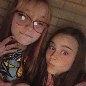 Meet your Posher, Alicia